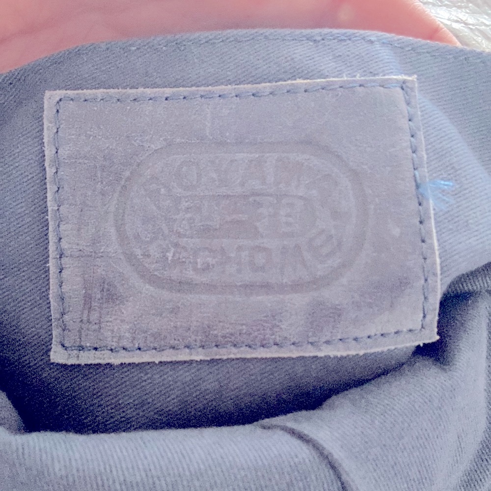 Vintage shoulder bag. Color is blue/gray and looks faded jeans. Very 😎 - Picture 4 of 6